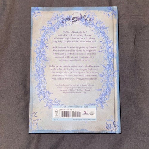 The Tales of Beedle the Bard av J.K. Rowling