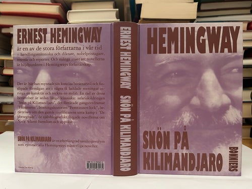 Snön på Kilimandjaro av Ernest Hemingway, bok, Very Fine plus