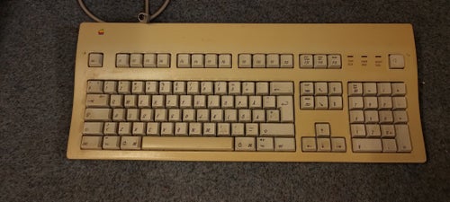 Vintage / retro Apple Extended Keyboard II M3501