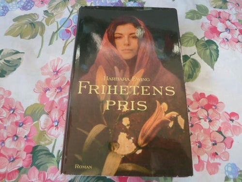 FRIHETENS PRIS, B. EWING, 2005,  BÖCKER