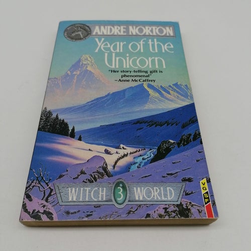 Andre Norton - Year of the Unicorn