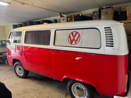 Volkswagen Transporter Minibuss