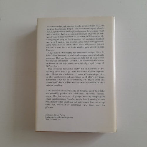Den Sista Sommaren av Diane Pearson, 1982