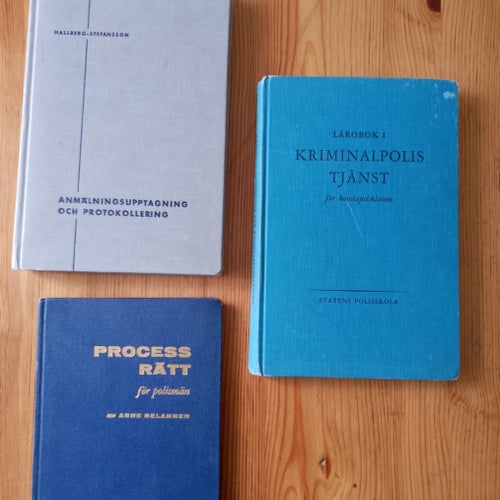 Tre polisböcker, utbildning, vintage