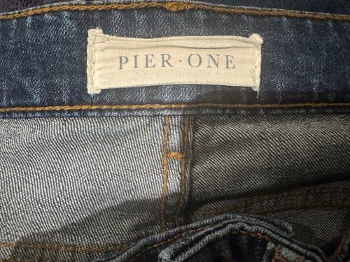 Pier One mörkblå jeans, mycket fint skick