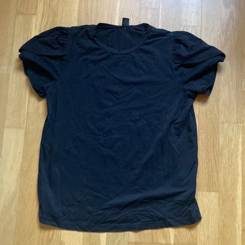 SHEIN svart t-shirt med puffärm, storlek S
