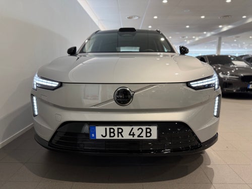 Volvo EX90 Twin Motor Plus 7-sätes / 360 kamera / Backkamera / 10 000kr i tillbe