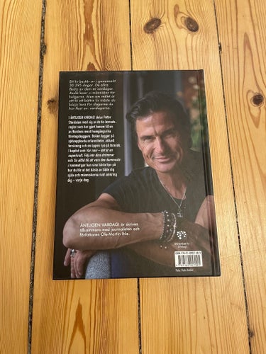 Äntligen vardag! av Petter A. Stordalen, 2017