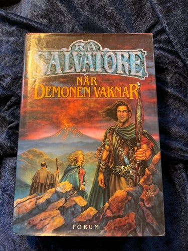 När demonen vaknar av R.A. Salvatore, okänt publiceringsår