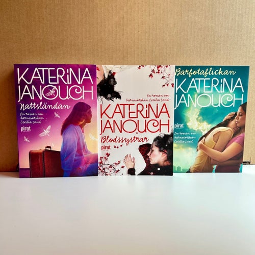 Katerina Janouch - Nattsländan, Blodssystrar, Barfotaflickan - Danskt band