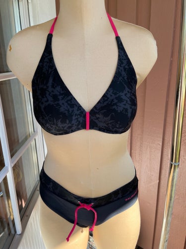 Salming svart bikini, storlek 38 C/D