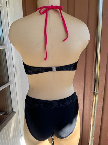 Salming svart bikini, storlek 38 C/D