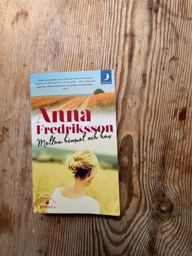 Mellan himmel och hav - Anna Fredriksson