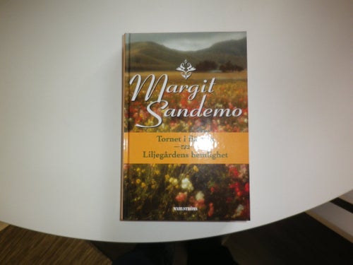 Margit Sandemo X 2 Tornet i Fjärran & Liljegårdens Hemlighet Inb