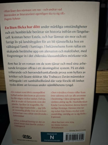 RENT HUS av Alia Trabucco Zerán, 2023