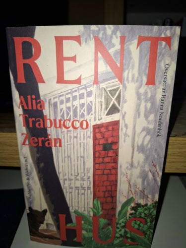 RENT HUS av Alia Trabucco Zerán, 2023
