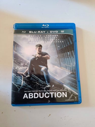 Abduction - Blu-ray + DVD
