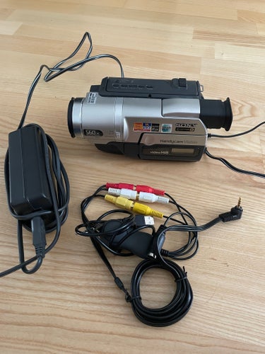 Sony HI8 CCD-TRV408E PAL