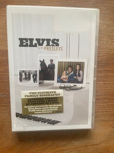 Elvis By The Presleys DVD