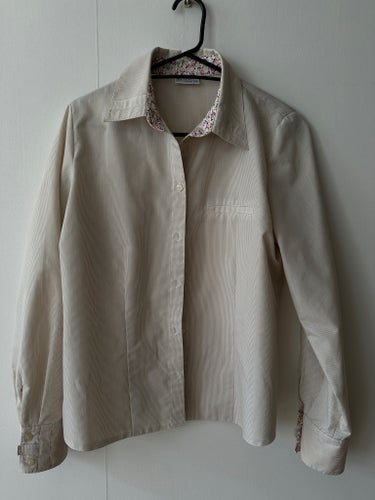 Erfo original beige skjorta, storlek 38