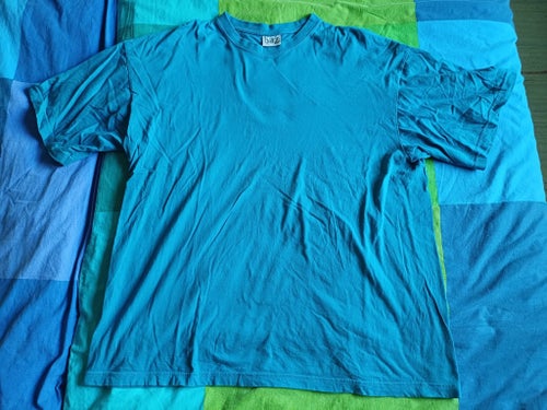 Baz turkosblå t-shirt, storlek XXXL. 100% bomull. 40 gradig tvätt.