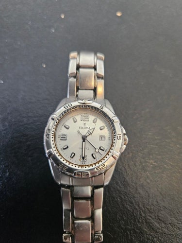 Festina Quartz Herrklocka i Stål