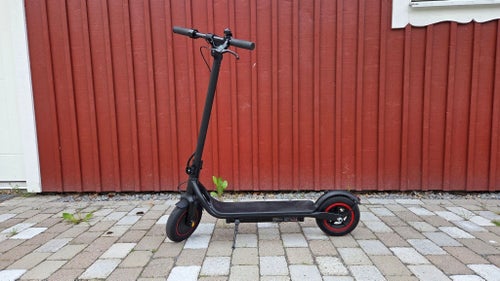 iScooter W6 10 Tum, Electric Scooter 500W 36V 7.8-10.5Ah upp till 35km/h