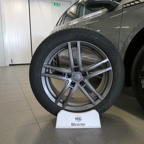Škoda Enyaq iV 80x Skoda iV80x Drag-Värmare-Kamera-Navi-Elstol-SoV