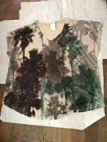 Kappahl beige/grön/brun t-shirt, storlek 52\54