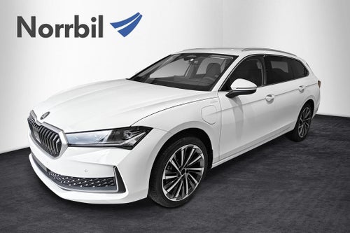 Škoda Superb iV Kombi Combi L&K 1,5 TSI Drag, Matrix, Värmare