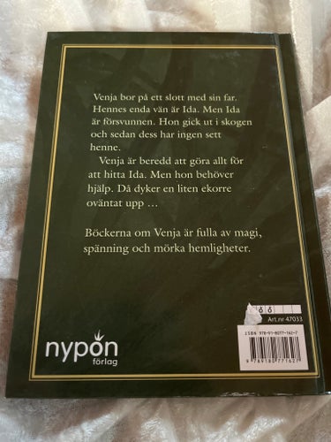 Venja: Pakten av Gry Kappel Jensen, Bok ett