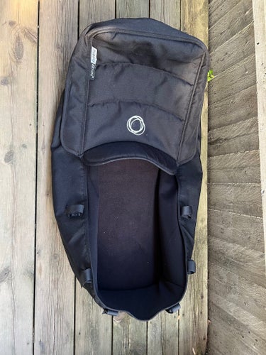 Bugaboo Donkey 3 Barnvagn Svart med ligg-och sittdel - köpt ny för 20000kr