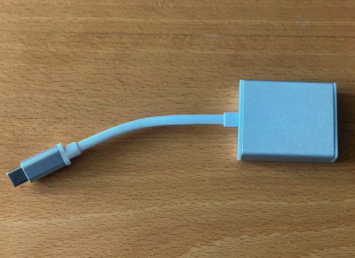 USB-C till VGA-adapter