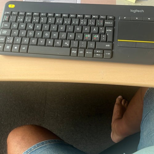 Logitech trådlöst tangentbord