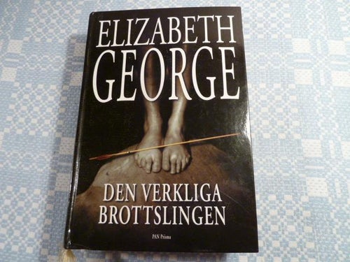 DEN VERKLIGA BROTTSLINGEN, E. GEORGE, 2000,  BÖCKER