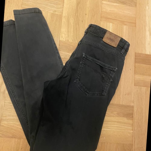 Gant svarta jeans, storlek W: 31 L: 32