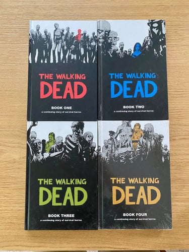 The Walking Dead Book One, Two, Three, Four av Robert Kirkman