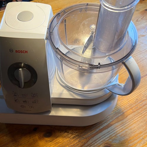 Bosch MCM5530 Matberedare 1100W med tillbehör