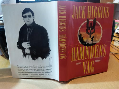Hämndens väg av Jack Higgins. Very Fine