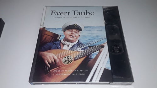 Evert Taube: 50 visor i urval av Sven-Bertil Taube med biografi av Petter