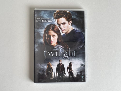 Twilight 3 DVD-filmer - The Twilight Saga: Breaking Dawn Part 1 & 2, Twilight