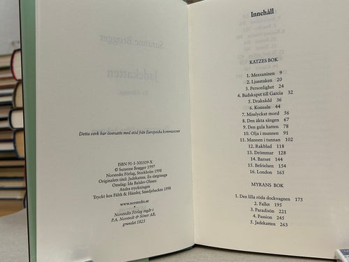 Jadekatten av Suzanne Brögger. Bok. Very Fine plus