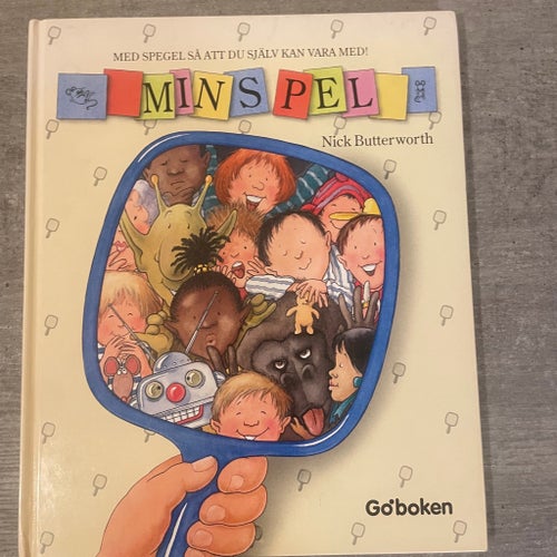 Minspel: Med spegel så att du själv kan vara med! av Nick Butterworth