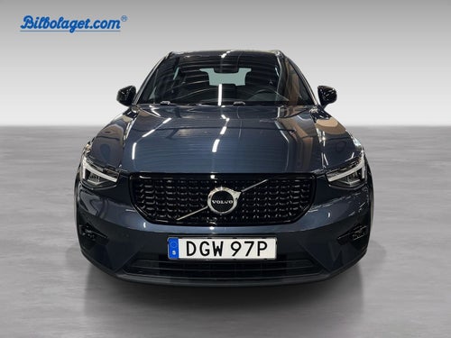 Volvo XC40 B4 FWD Bensin Plus Dark