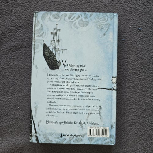 Spökhistorier från det svarta skeppet av Chris Priestley, 2010