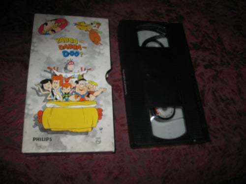 YABBA-DABBA-DOO FAMILJEN FLINTA + BJÖRNEN YOGI + THE PAGEMASTER VHS