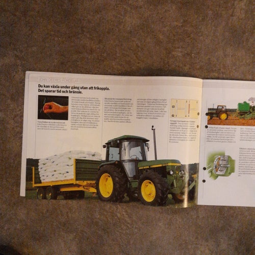 Broschyr John Deere Traktor 2450