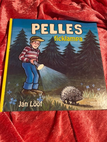 Pelles ficklampa av Jan Lööf, 2003