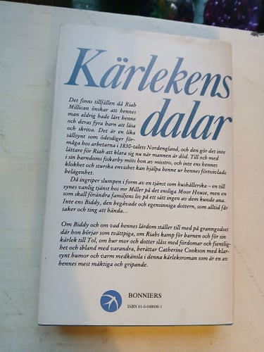Kärlekens dalar - Catherine Cookson