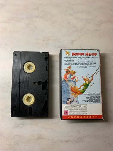 Robin Hood - Disney Klassiker - VHS Svenskt tal i filmen